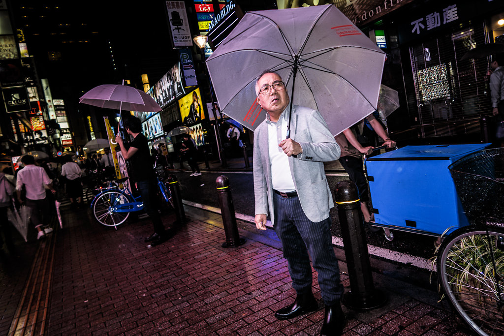 Tokyo-in-Rain-32.jpg